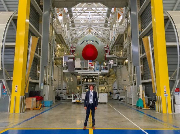 instagram.com/alexlhr