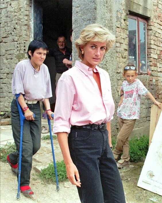 princess-diana-vacinart-awrds1