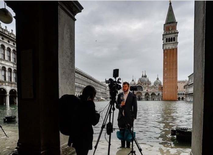 vacinart stazher zhurnalist berlin + komandirovki i puteshestviya