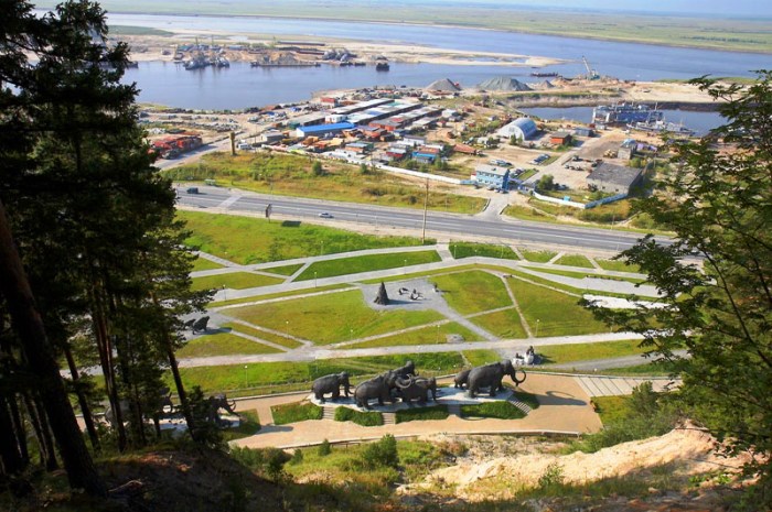 vacinart rabota v muzee sever