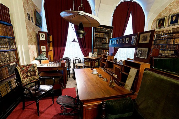 vacinart rabota v muzee peterburg v kvartire mendeleeva 