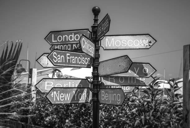 Вакансии для владеющих русским в Китае, Латвии, Кыргызстане, США, Литве ...